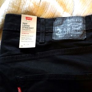 NWT Levi's Black shorts 44